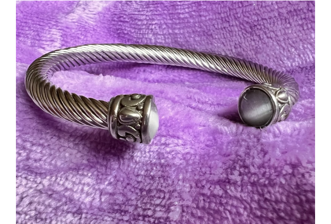 Greystone Cable Twist Bangle Bracelet