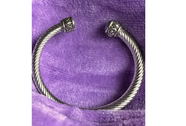 Greystone Cable Twist Bangle Bracelet