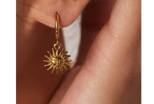 Load image into Gallery viewer, Sun-Drop Earrings
