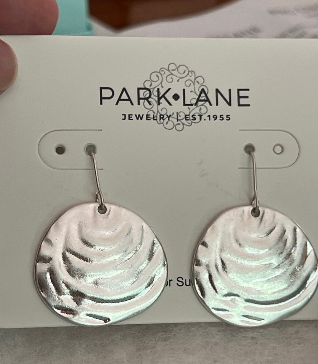 Park Lane - Seashell Earrings- Silver