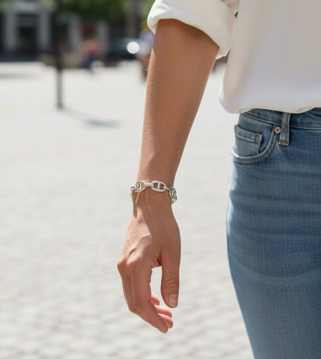 Classic Link Style Bangle