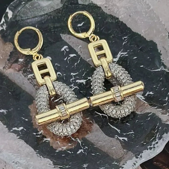 Elegant Crystal Drop Earrings