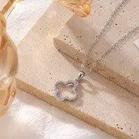 Load image into Gallery viewer, Clover Pendant CZ Necklace
