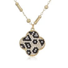 Load image into Gallery viewer, Wild Clover Necklace
