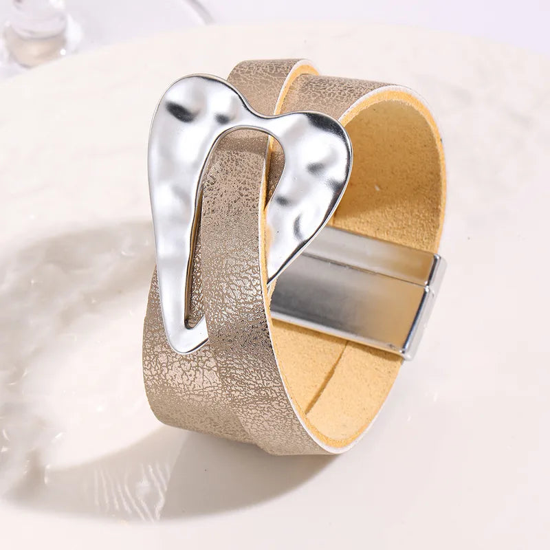 Big Heart Style Bracelet!