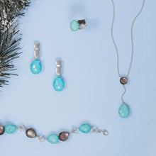 Load image into Gallery viewer, 7&quot; + 1&quot; Topaz, Turquoise and Mother of Pearl Bracelet
