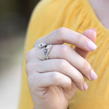 Load image into Gallery viewer, Oxidized Black Onyx Wrap Ring
